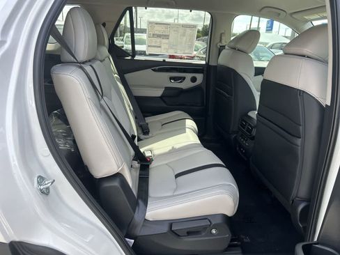 New 2026 Honda Pilot EX-L image 13