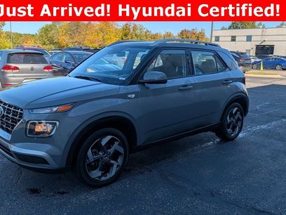 Used 2022 Hyundai Venue SEL