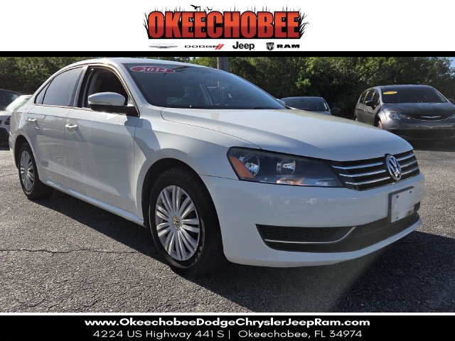 Used 2014 Volkswagen Passat 2.5 S FWD image 1
