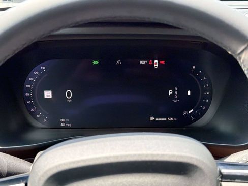 Certified 2023 Volvo XC40 B5 Ultimate w/ Protection Package Premier AWD/4WD image 21