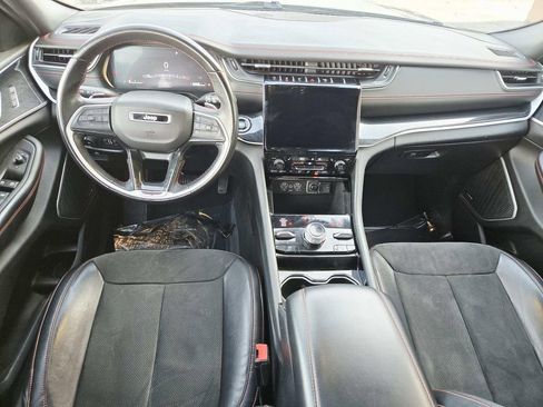 Certified 2022 Jeep Grand Cherokee Trailhawk image 9