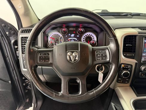 Used 2018 RAM 1500 Big Horn AWD/4WD image 12
