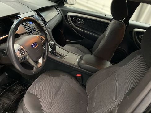 Used 2014 Ford Taurus SEL FWD image 9