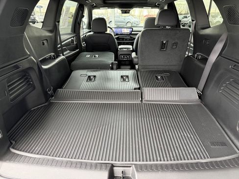 Used 2025 Buick Enclave Avenir w/ Super Cruise Package image 49