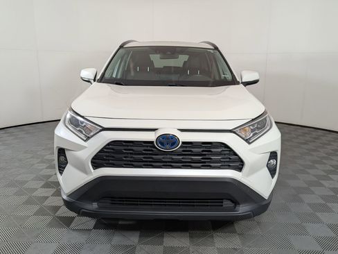 Used 2021 Toyota RAV4 XLE Premium image 7