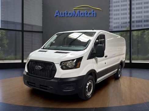 Used 2024 Ford Transit 250 Low Roof image 4