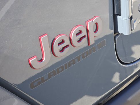 New 2026 Jeep Gladiator Rubicon image 7