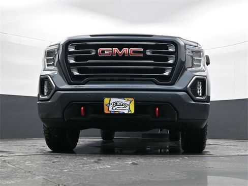 Certified 2021 GMC Sierra 1500 AT4 w/ AT4 Premium Package image 22