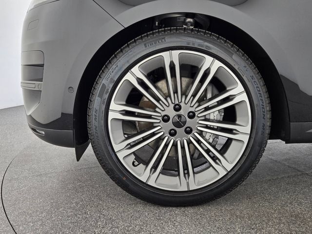 New 2026 Land Rover Range Rover Sport SE AWD/4WD image 9