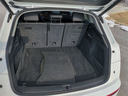 Used 2022 Audi Q5 2.0T Premium Plus image 21