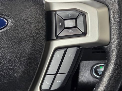 Used 2020 Ford F150 Lariat w/ Equipment Group 502A Luxury image 21