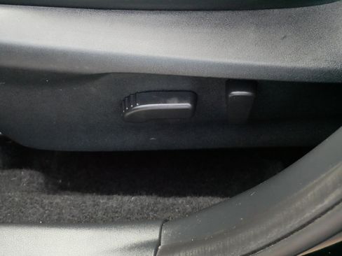 Used 2019 Subaru Impreza 2.0i Limited image 20