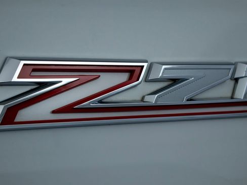 Certified 2021 Chevrolet Silverado 2500 LT w/ Convenience Package AWD/4WD image 31