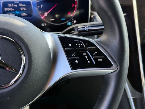 Used 2023 Mercedes-Benz GLC 300 4MATIC image 35