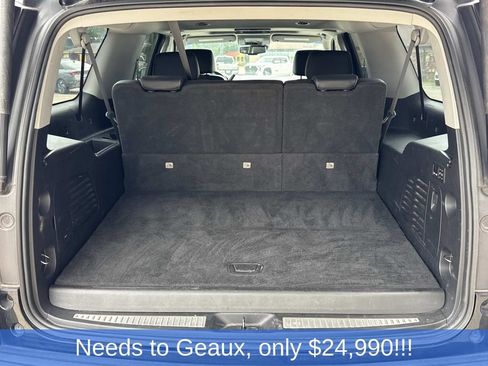 Used 2019 Chevrolet Suburban Premier RWD image 15