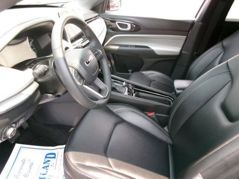 Used 2025 Jeep Compass Limited AWD/4WD image 14