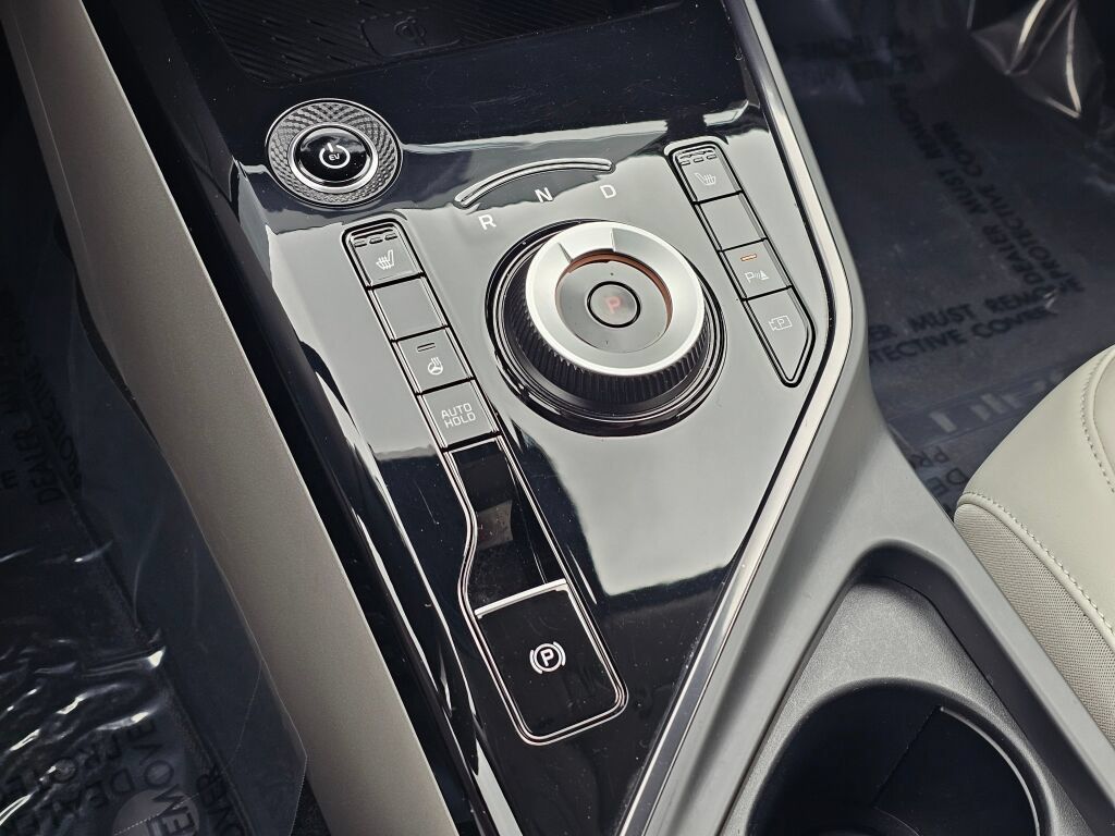Certified 2023 Kia Niro Wind w/ Wind Preserve Package FWD image 18