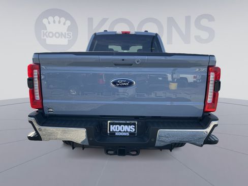 New 2026 Ford F250 Lariat w/ FX4 Off-Road Package image 5