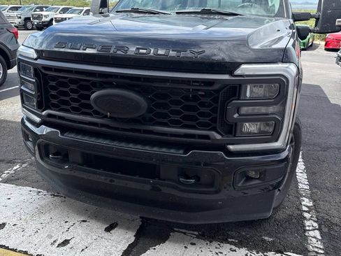 Used 2024 Ford F250 XL w/ STX Appearance Package AWD/4WD image 2
