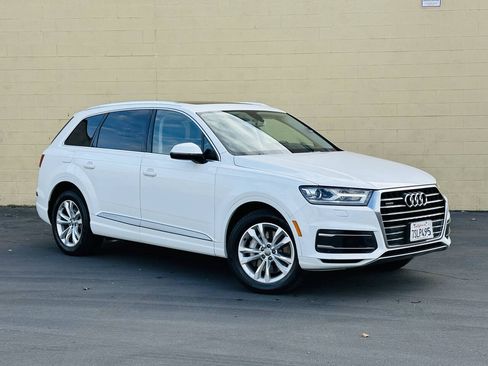 Used 2017 Audi Q7 3.0T Premium Plus AWD/4WD image 2