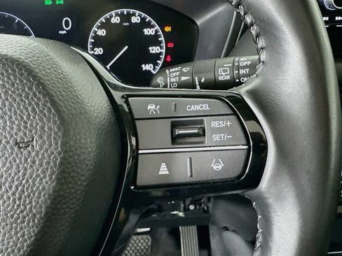 Certified 2025 Honda HR-V EX-L image 11