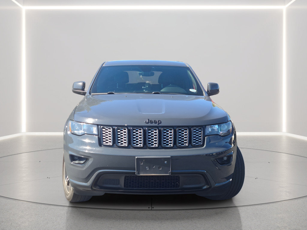 Certified 2018 Jeep Grand Cherokee Altitude AWD/4WD image 2