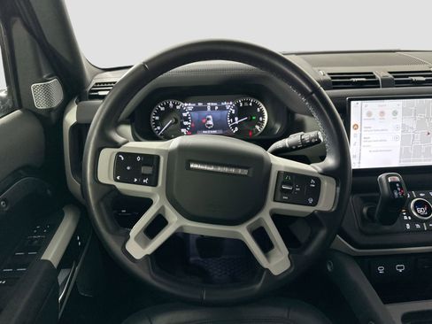 Certified 2023 Land Rover Defender 130 SE image 22
