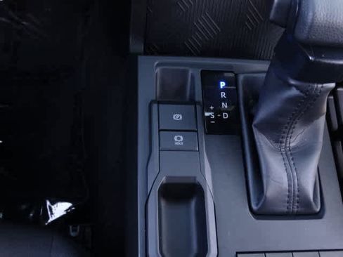 Used 2025 Toyota Tacoma SR image 34