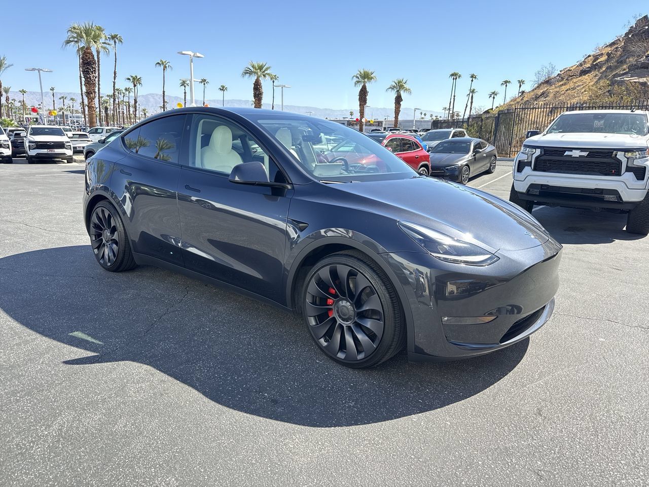 Used 2024 Tesla Model Y Performance AWD/4WD image 2