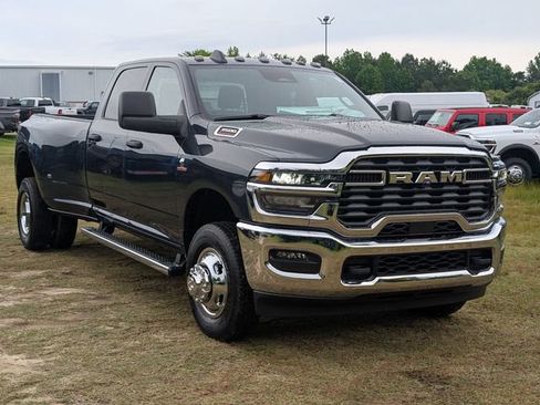 New 2026 RAM 3500 Tradesman AWD/4WD image 2