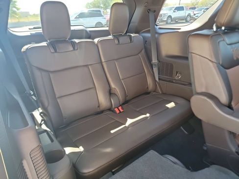 Used 2022 Ford Explorer King Ranch AWD/4WD image 12