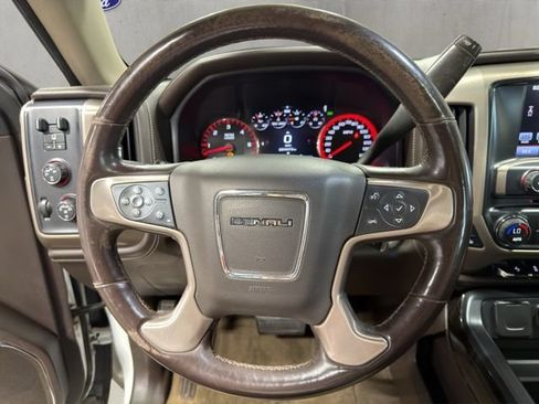 Used 2016 GMC Sierra 1500 Denali w/ Enhanced Driver Alert Package AWD/4WD image 26