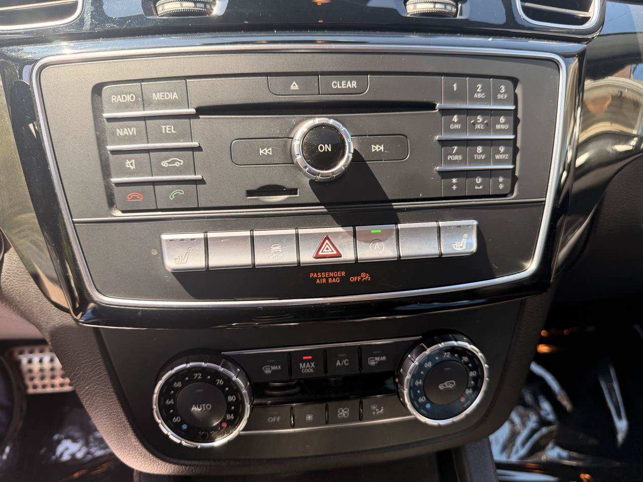 Used 2019 Mercedes-Benz GLE 400 4MATIC w/ Premium 1 Package image 34