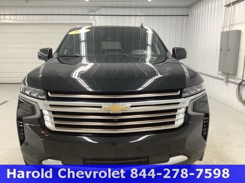 Used 2023 Chevrolet Tahoe High Country image 2