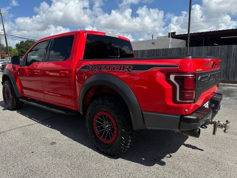 Used 2019 Ford F150 Raptor w/ Equipment Group 802A Luxury AWD/4WD image 4