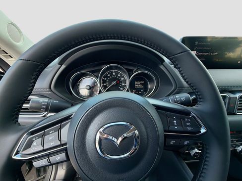 New 2025 MAZDA CX-5 AWD 2.5 S w/ Preferred Package image 39