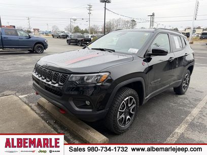 Used 2025 Jeep Compass Trailhawk