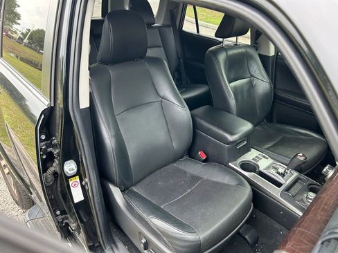 Used 2016 Toyota 4Runner Limited AWD/4WD image 16