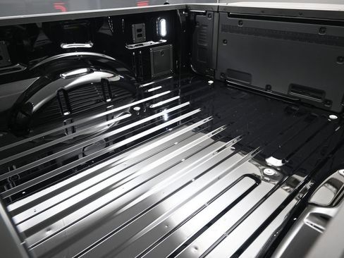 New 2025 Ford F150 Platinum w/ Equipment Group 702A High image 21