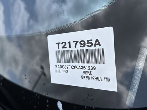 Used 2019 Jaguar F-PACE Premium AWD/4WD image 39