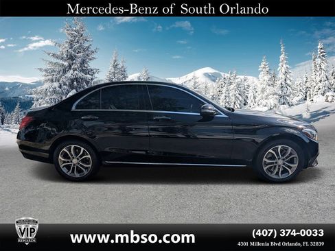 Used 2017 Mercedes-Benz C 300 4MATIC Sedan image 15