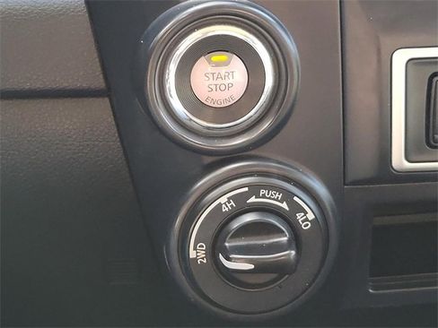 Used 2021 Nissan Titan S w/ S Utility Package image 22