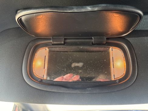 Used 2019 Chrysler Pacifica Touring-L Plus w/ S Appearance Package FWD image 33