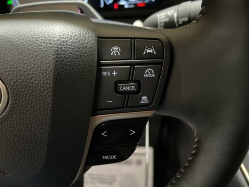 New 2026 Toyota Crown Limited w/ Advanced Technology Package image 18