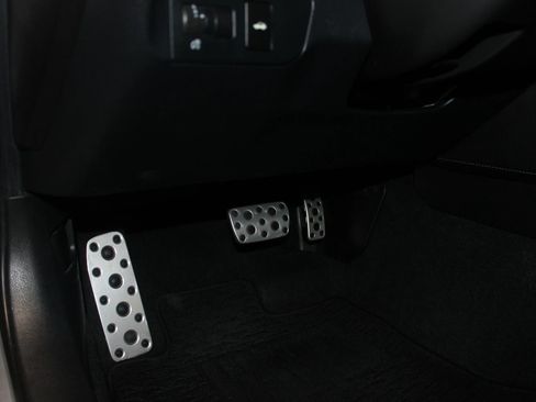 Used 2018 Toyota 86 image 9