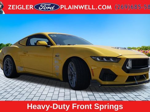 Used 2024 Ford Mustang GT w/ GT Performance Package RWD image 7