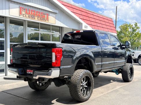 Used 2018 Ford F250 King Ranch w/ King Ranch Ultimate Package AWD/4WD image 3