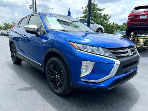Used 2019 Mitsubishi Eclipse Cross LE image 8