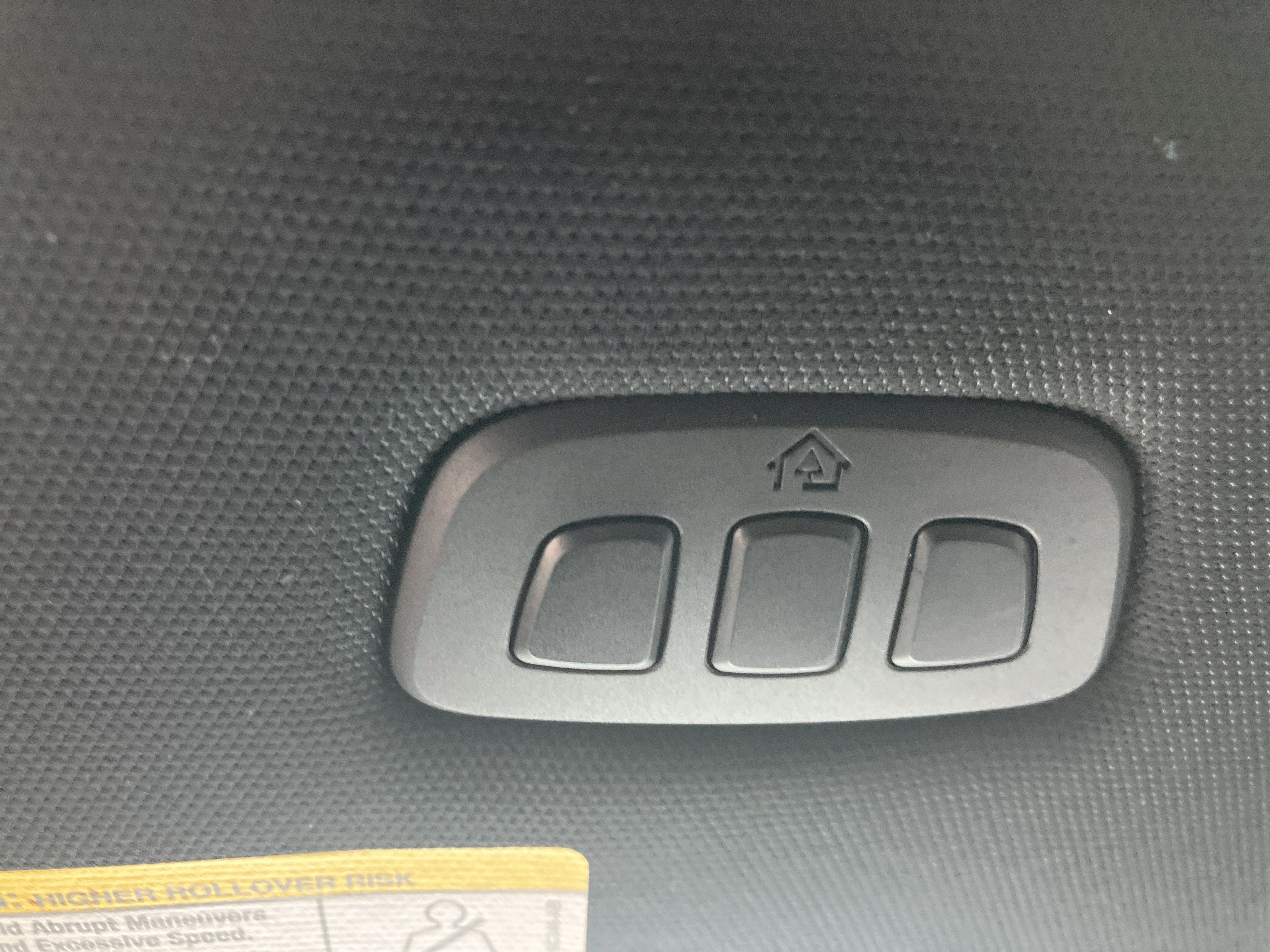Used 2019 Ford Expedition Limited w/ Equipment Group 302A AWD/4WD image 33