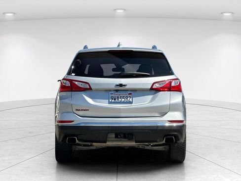 Used 2020 Chevrolet Equinox Premier w/ Premier Redline Edition FWD image 6